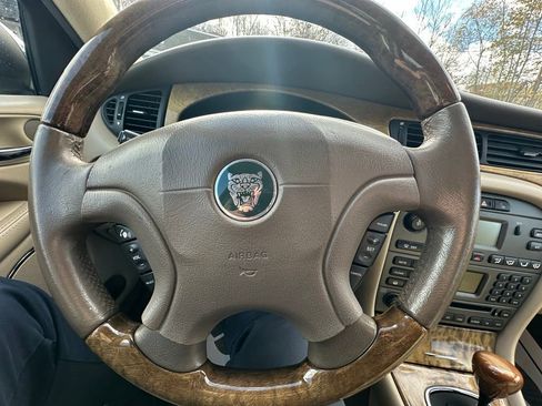 Used 2004 Jaguar X-TYPE 3.0 image 16