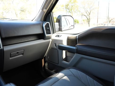 Used 2020 Ford F150 Limited w/ Trailer Tow Package RWD image 8