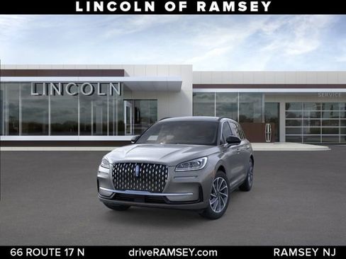New 2026 Lincoln Corsair Grand Touring AWD/4WD image 2