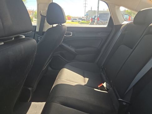 Used 2022 Honda Civic EX image 9