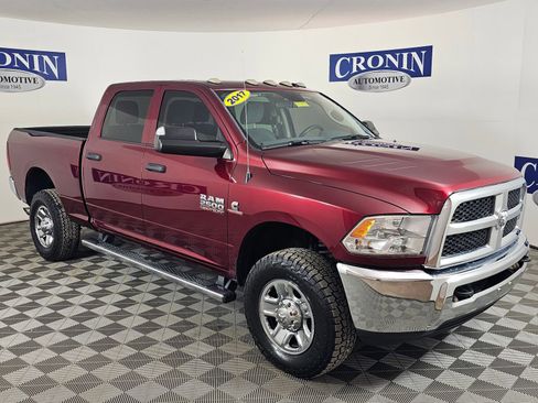 Used 2017 RAM 2500 Tradesman w/ Chrome Appearance Group image 8