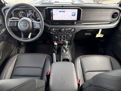 New 2026 Jeep Wrangler Unlimited Rubicon image 13