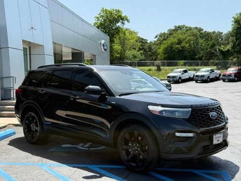 Used 2023 Ford Explorer ST-Line w/ Class IV Trailer Tow Package RWD image 3