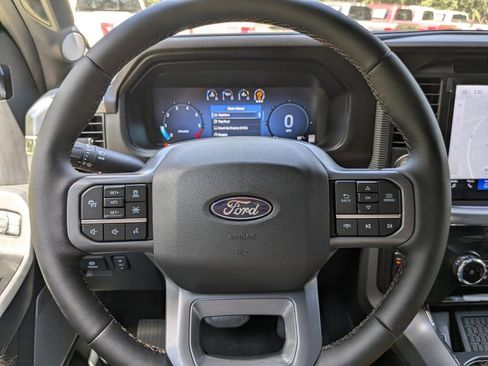 New 2025 Ford F150 Lariat w/ Equipment Group 502A High image 43