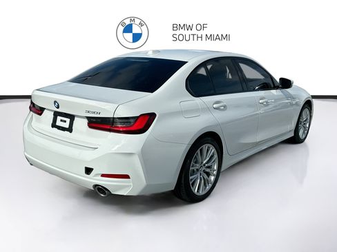 Certified 2023 BMW 330i Sedan RWD image 7