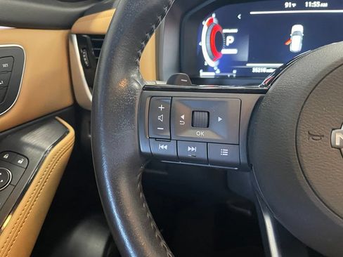 Certified 2023 Nissan Rogue Platinum FWD image 13
