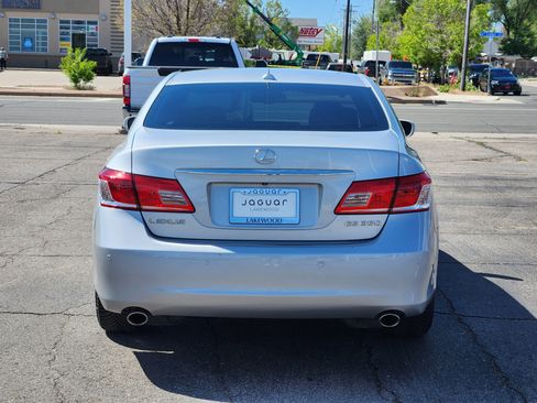 Used 2010 Lexus ES 350 FWD image 4