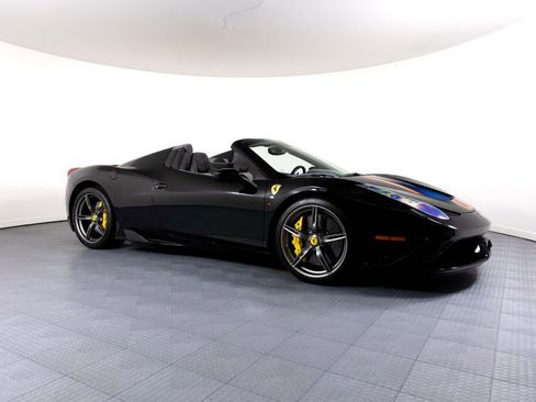 Used 2015 Ferrari 458 Speciale A image 20