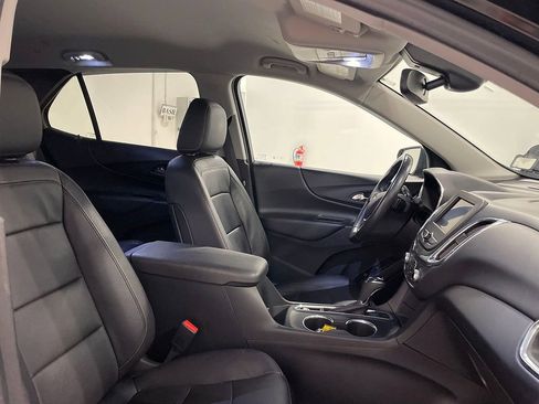 Used 2020 Chevrolet Equinox LT w/ Midnight Edition image 29