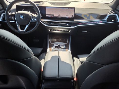 Used 2026 BMW X5 sDrive40i RWD image 15