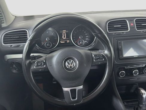 Used 2013 Volkswagen Golf TDI FWD image 17