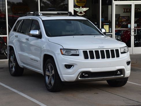 Used 2015 Jeep Grand Cherokee Overland image 9