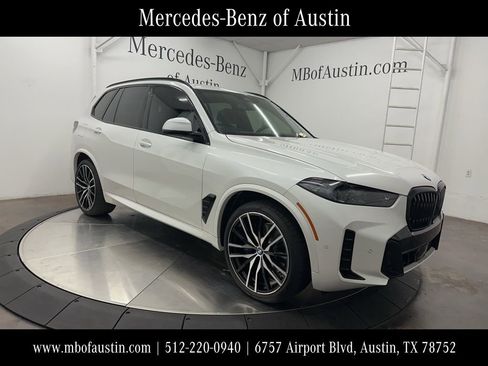 Used 2025 BMW X5 xDrive40i w/ M Sport Package image 1