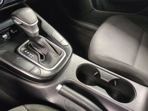 Used 2024 Kia Soul LX w/ Option Group 015 FWD image 26