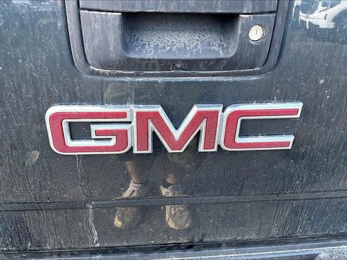 Used 2018 GMC Sierra 1500 SLT AWD/4WD image 6