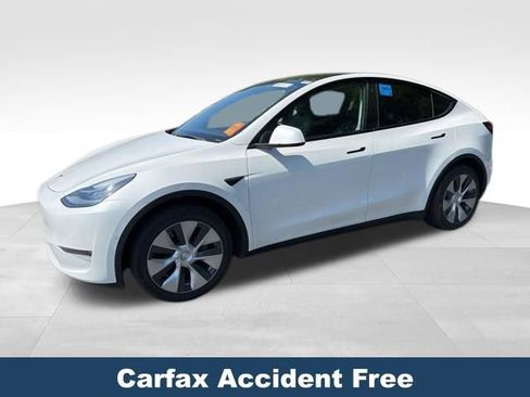 Used 2021 Tesla Model Y Long Range AWD/4WD image 2
