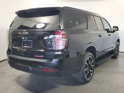 Used 2023 Chevrolet Suburban RST w/ Luxury Package image 6