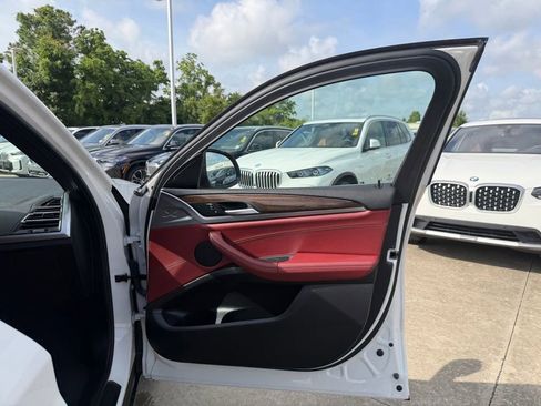 Certified 2023 BMW X4 xDrive30i w/ Premium Package AWD/4WD image 27