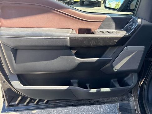Used 2021 Ford F150 Lariat AWD/4WD image 17