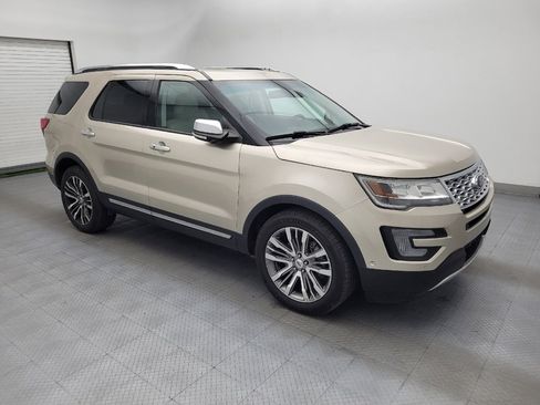 Used 2017 Ford Explorer Platinum AWD/4WD image 11