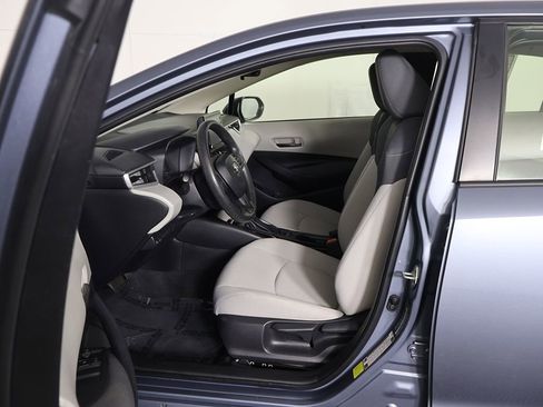 Used 2022 Toyota Corolla LE image 24
