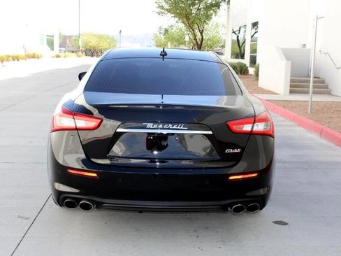 Used 2018 Maserati Ghibli image 6