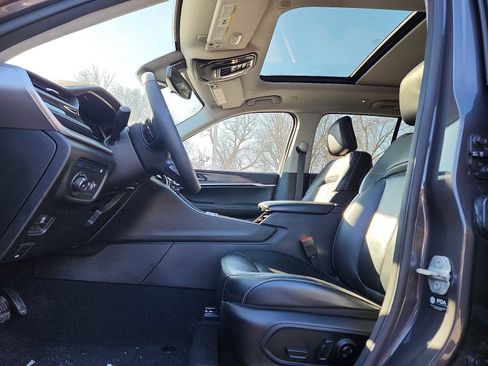 Used 2022 Jeep Grand Cherokee Limited 4xe image 13