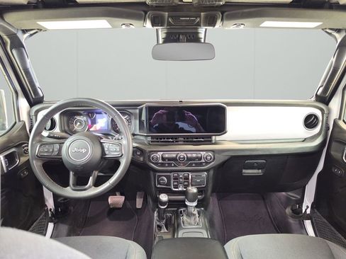 Used 2024 Jeep Wrangler Sport S AWD/4WD image 16