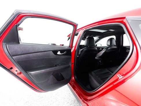 Used 2024 Kia Forte GT w/ GT2 Package FWD image 18