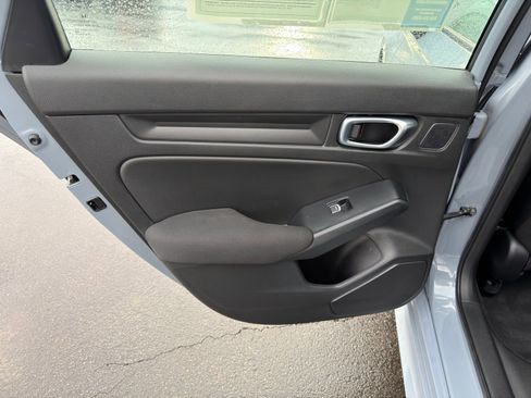 Used 2024 Honda Civic Sport image 24