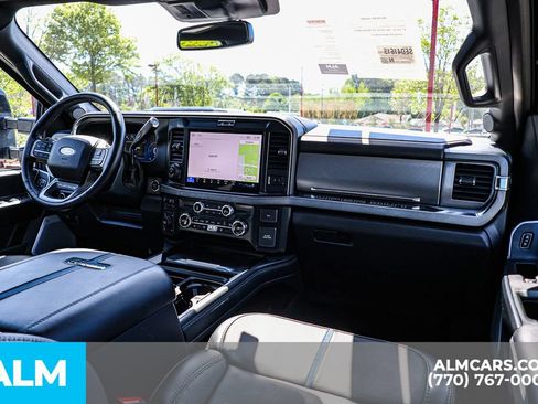 Used 2025 Ford F350 Platinum AWD/4WD image 28