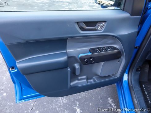 Used 2025 Ford Maverick Lobo image 28