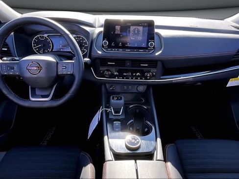 New 2026 Nissan Rogue SV image 5