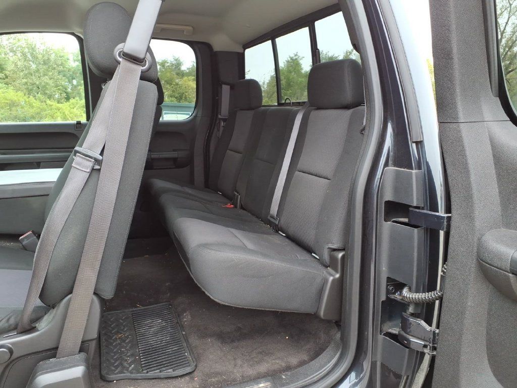 Used 2013 Chevrolet Silverado 1500 LT w/ All-Star Edition RWD image 31