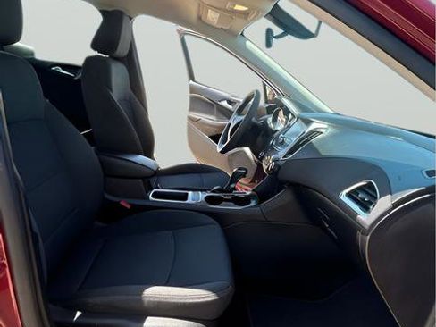 Used 2016 Chevrolet Cruze LT w/ LT Convenience Package FWD image 8