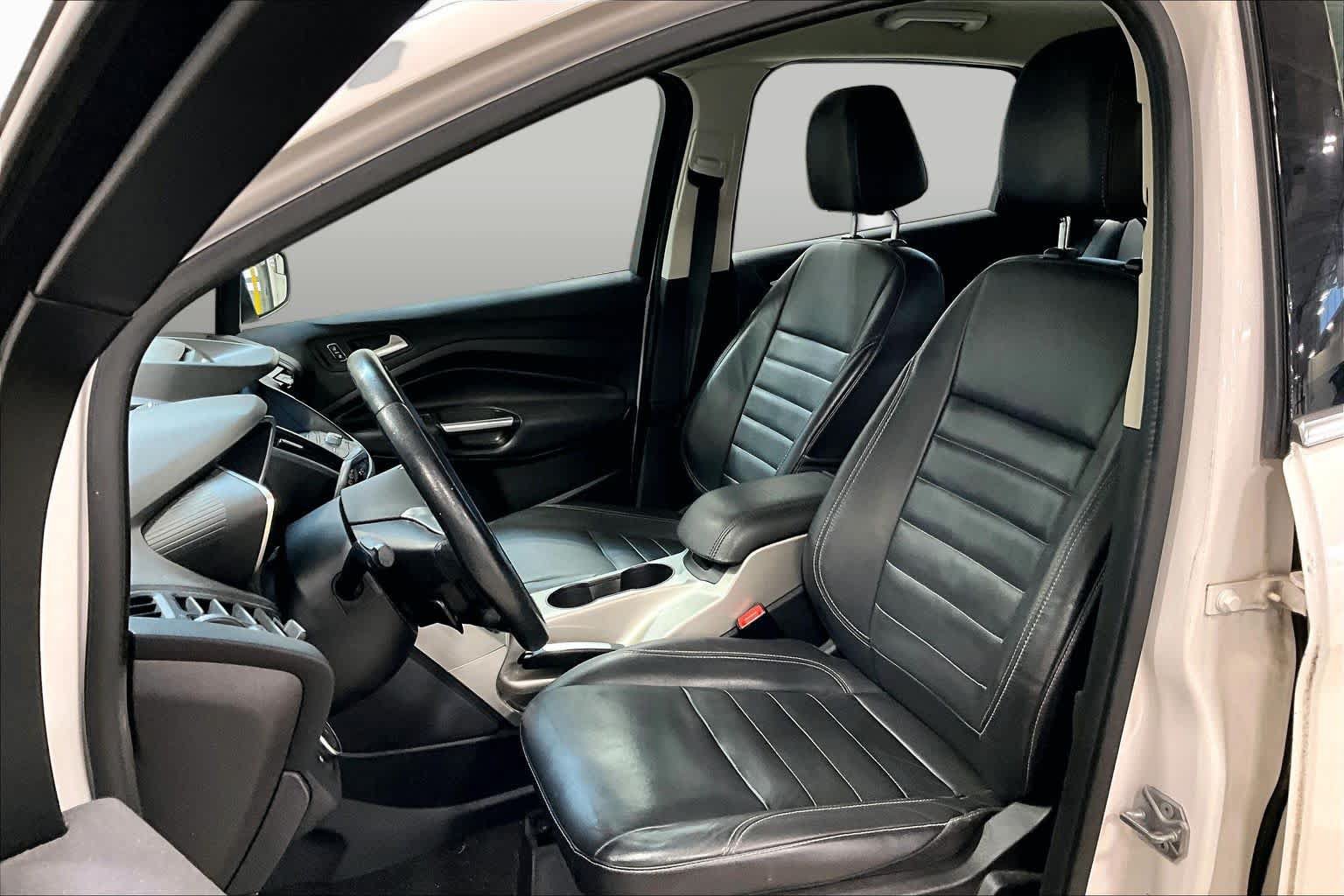 Used 2016 Ford C-MAX Energi SEL FWD image 9