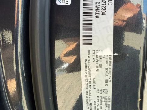 Used 2020 Chrysler Pacifica Limited FWD image 41