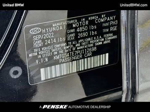 Used 2023 Genesis G70 3.3T w/ Sport Prestige Package RWD image 15
