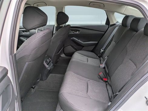 Certified 2025 Honda Accord LX image 13