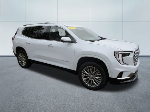 New 2026 GMC Acadia Denali image 5