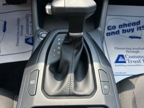 New 2026 Kia K4 FWD image 18