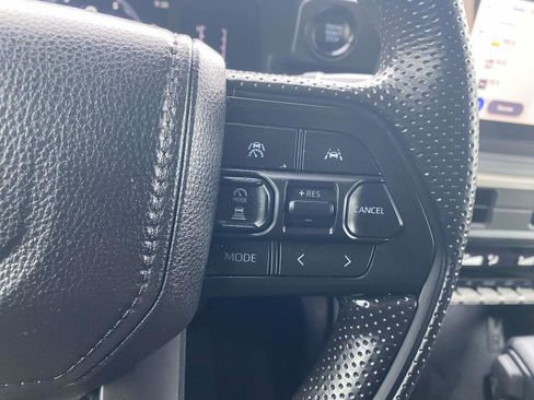 Used 2025 Toyota Tacoma SR image 20