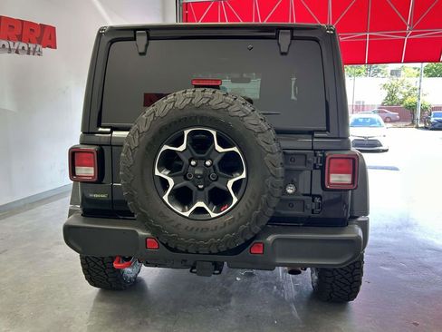 Used 2023 Jeep Wrangler Unlimited Rubicon w/ Cold Weather Group AWD/4WD image 4