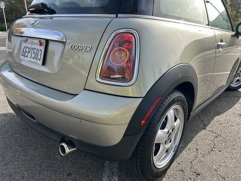 Used 2008 MINI Cooper Hardtop image 13