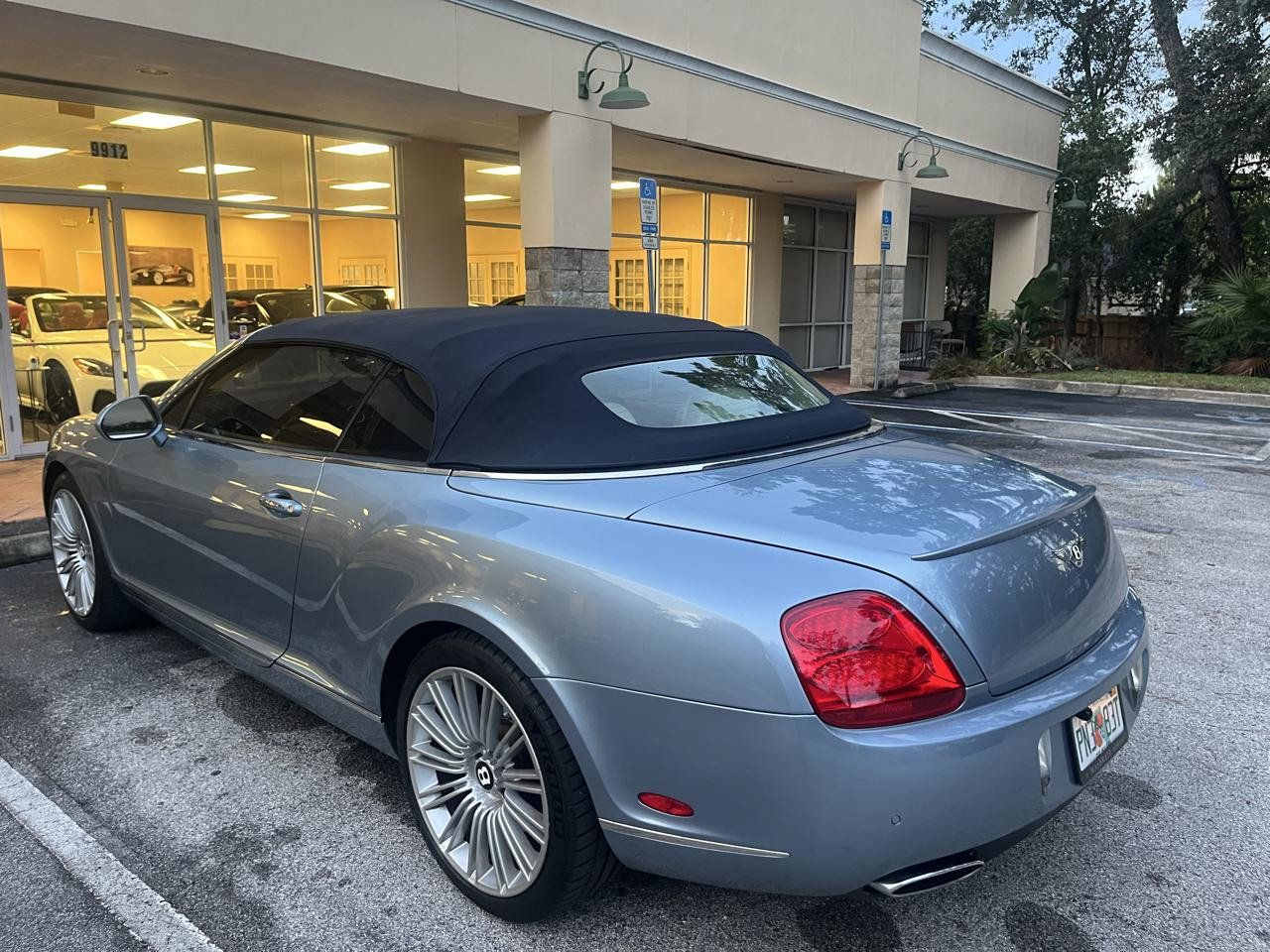 Used 2010 Bentley Continental GT Speed w/ Convenience Specification Pkg AWD/4WD image 22