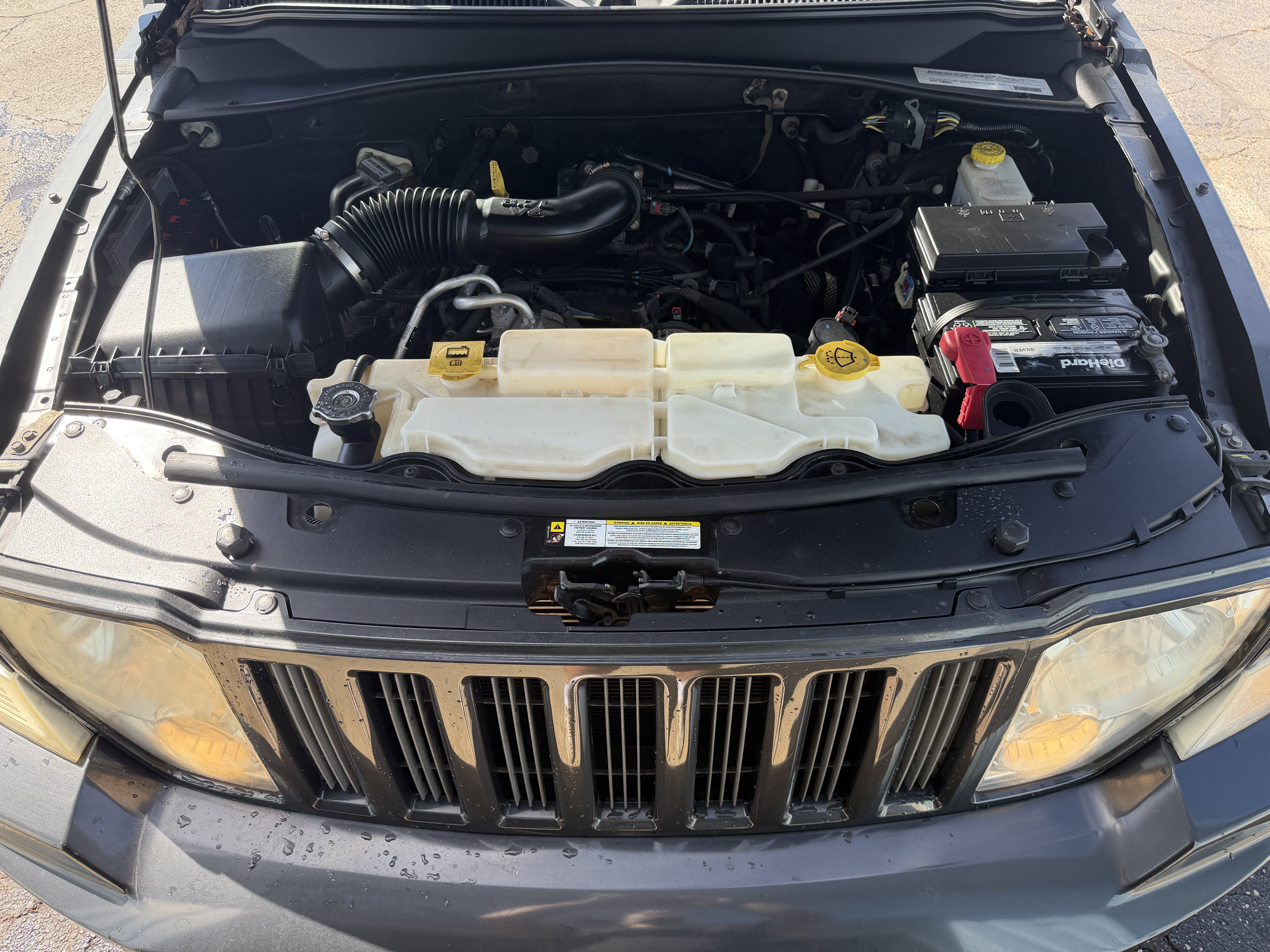 Used 2011 Jeep Liberty Sport w/ Popular Equipment Group AWD/4WD image 36