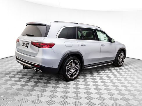 New 2026 Mercedes-Benz GLS 450 4MATIC image 6
