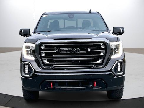 Used 2021 GMC Sierra 1500 AT4 w/ AT4 Premium Package image 3