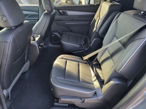 New 2026 Buick Enclave Sport Touring w/ Power Package image 4