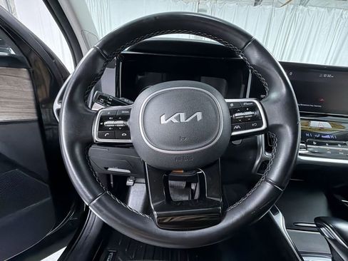 Used 2022 Kia Sorento S image 25